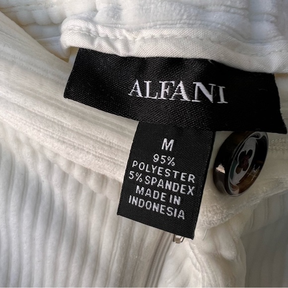 ALFANI WINTER IVORY SOFT CORDUROY RIBBED STRETCHY DRAWSTRING PANTS SZ MEDIUM NWT - Picture 4 of 5